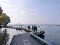 Hangzhou 10 Days Travel Guide - Walk around West Lake