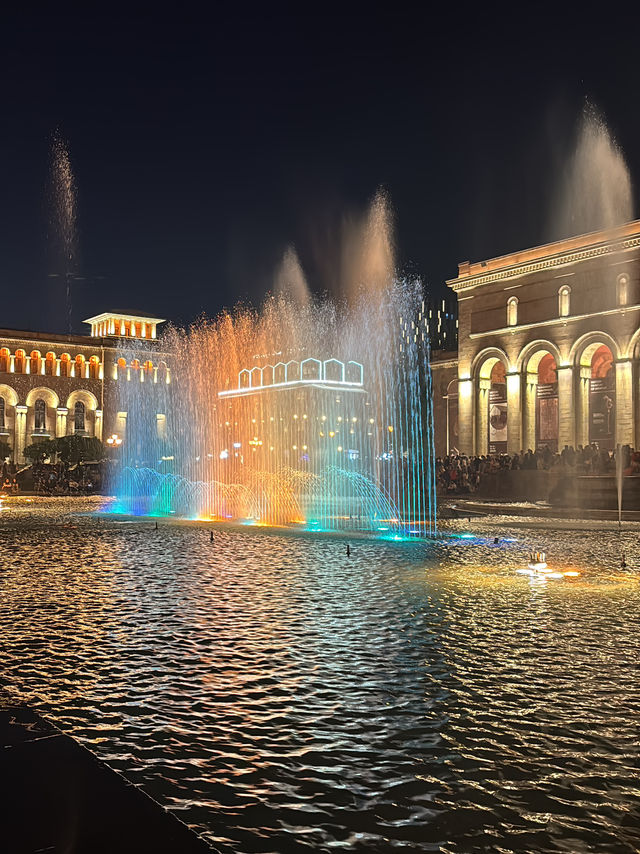 Musical water fountain 