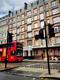 Earl’s Court to Imperial: A Walk Through Kensington’s Quiet Grandeur