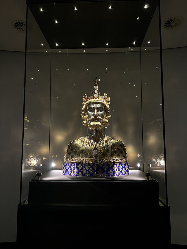 💎⛪ Domschatzkammer Aachen – Where Sacred Treasures and Imperial Power Collide ✨👑