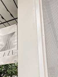 LAZE 🖤 ร้านเด็ดสะพานควาย