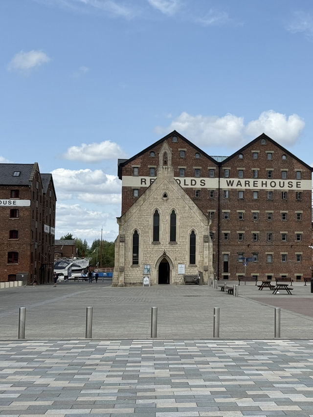 Glorious Gloucester, Step Back In Time In At This Iconic British City. 