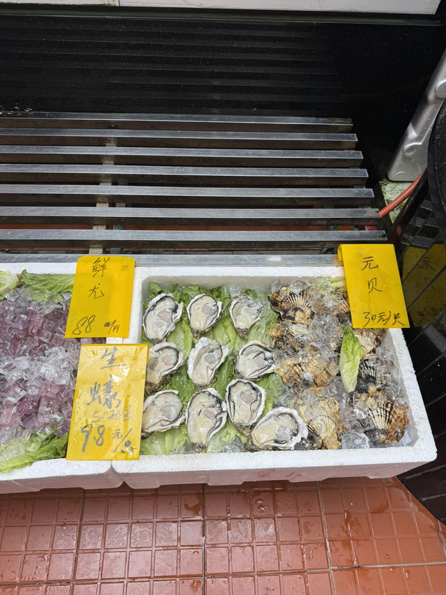 落地玻璃河景餐廳體驗  