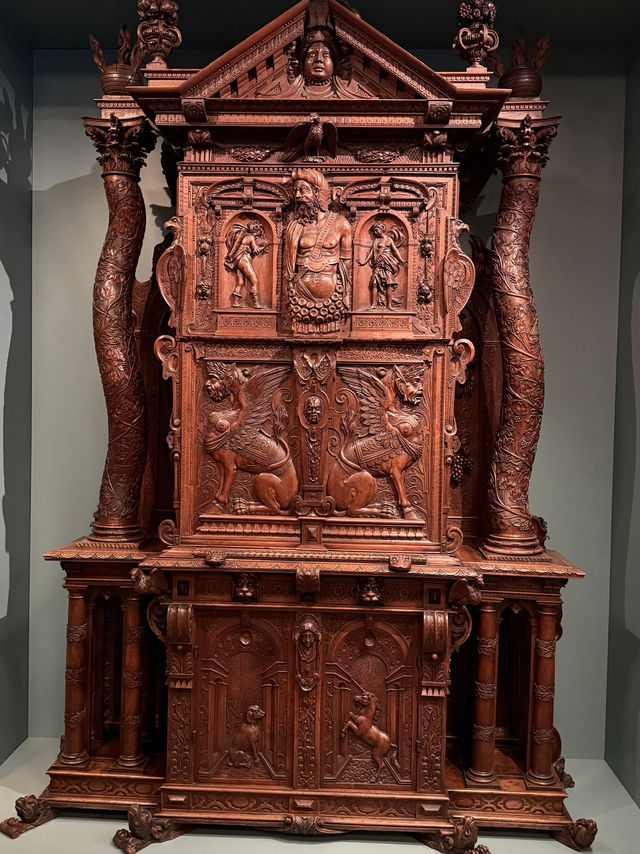 Discover Hidden Treasures at Historisches Museum Basel! 🇨🇭 Discover Hidden Treasures at Historisches Museum Basel! 🇨🇭