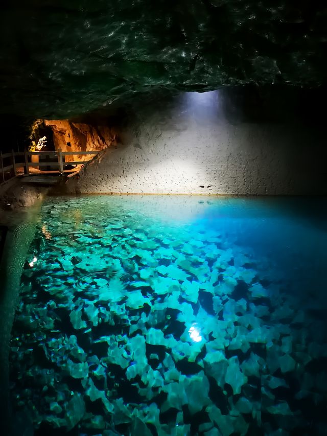 長嶼硐天之水雲硐