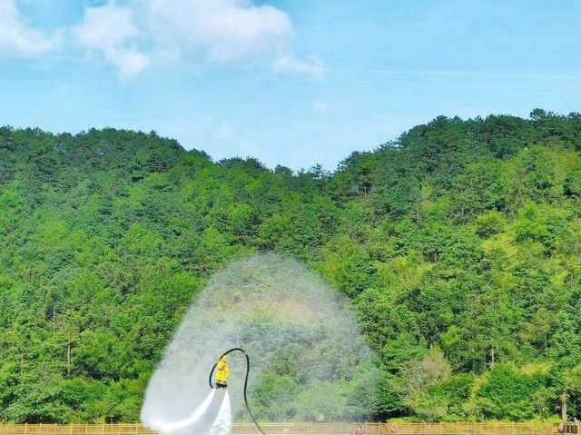 縱然萬世風流，於此可駐足