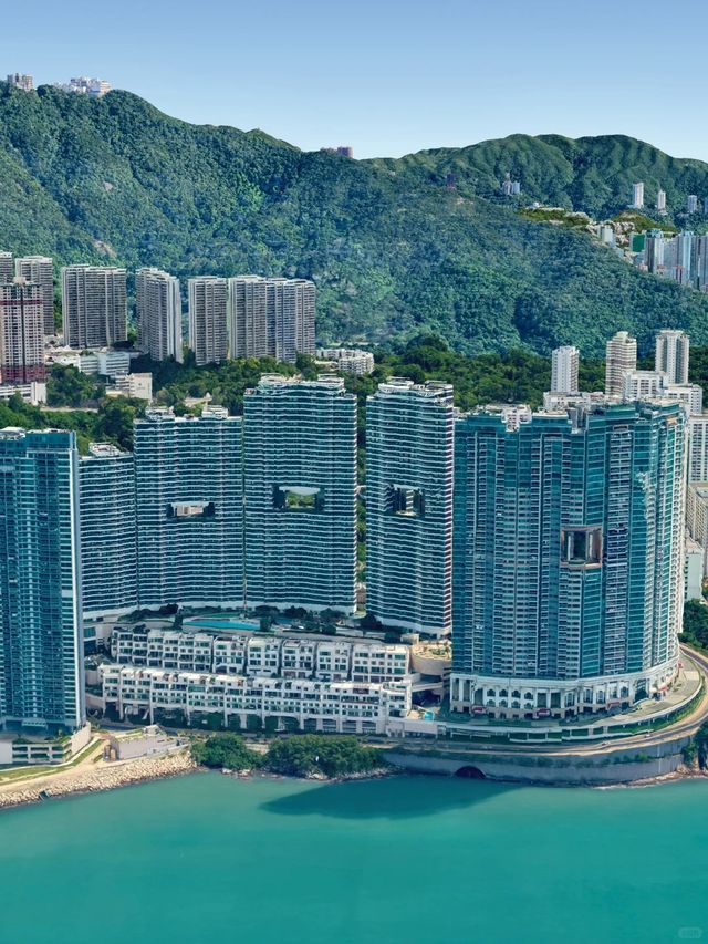 香港：中國第一城？古惑仔、TVB、冠希老師…