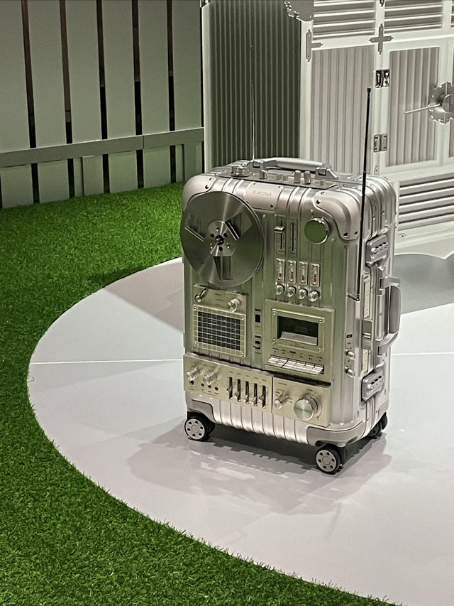 RIMOWA 125週年全球巡展上海站走一個~ RIMOWA 125週年全球巡展上海站走一個~