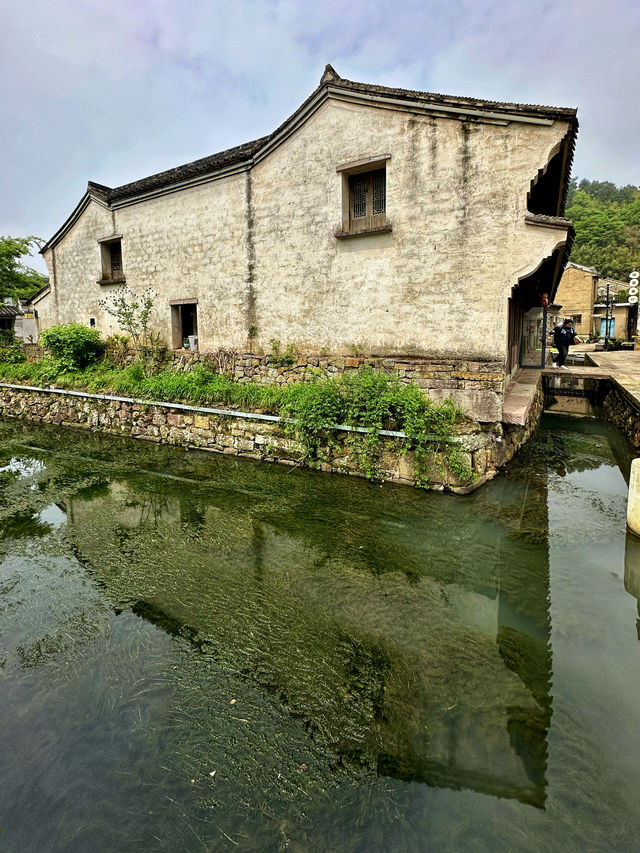 東錢湖畔韓嶺村