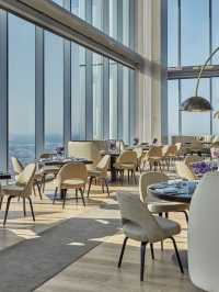 🌟 Philly's Luxe Sleeps: Four Seasons Hotel Spotlight 🌟