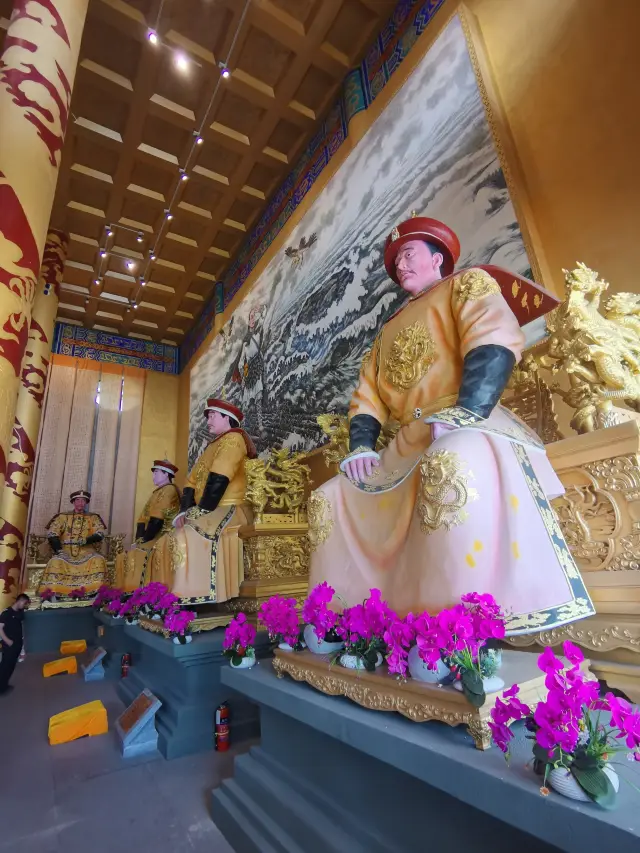 불교 성지, 금정대불—자가용으로 둔화 육정산 문화관광구를 여행하다