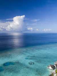 🌴 Maldives Magic: Luxe Stays & Pristine Beaches 🏖️✨