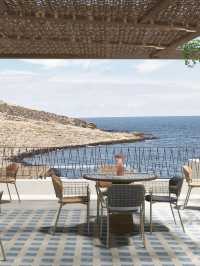 🌟 Paros Paradise Picks: Andronis Minois! 🌊🛏️