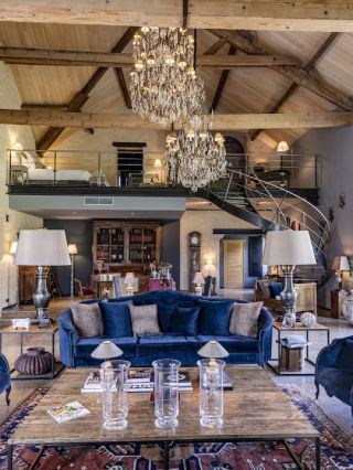 🌟 French Elegance & Luxury: Domaine de Rymska Revealed! 🇫🇷✨