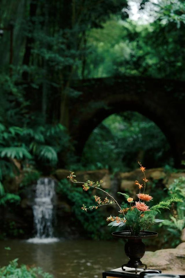 國慶出行~  小眾微度假眉山三天兩晚遊之中岩寺。