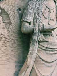 茗山寺探險指南：帶你走進神話與現實的交匯處。