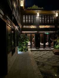 住進風景裡｜麗江柏樂朗酒店。