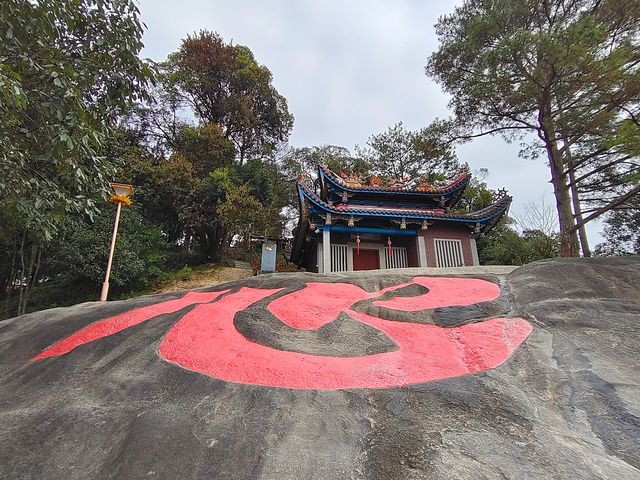 萬佛窟。