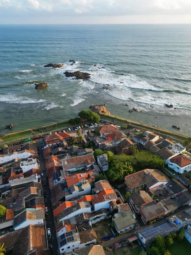 겨울 역발상 여행지｜열대 섬 남단의 진주-골 요새