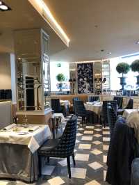 馬德里豪華假期，瑞雷斯&城堡酒店