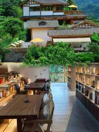 雅安茶山中間的高端民宿入住體驗哦