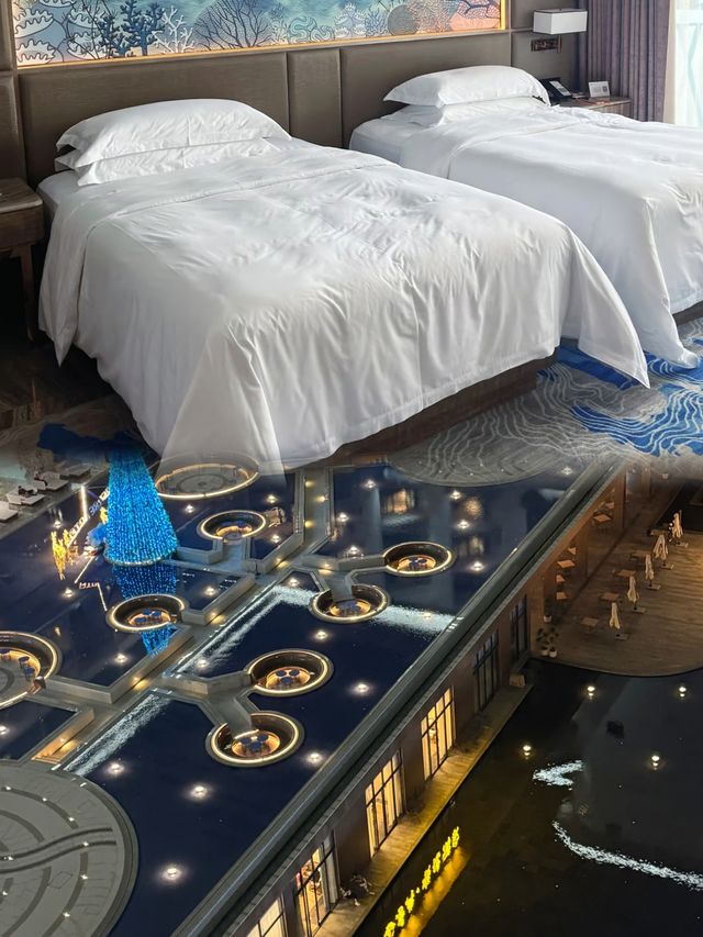 陵水威珀斯3-4月被迫臨降，笑暈了