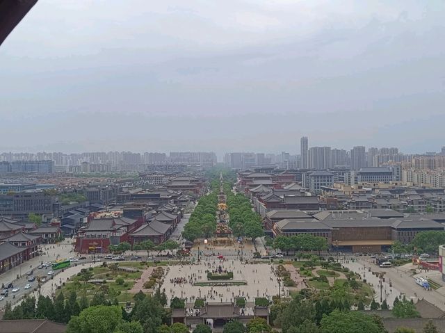 Amazing time at Daci'en temple, Big Wild Goose Pagoda