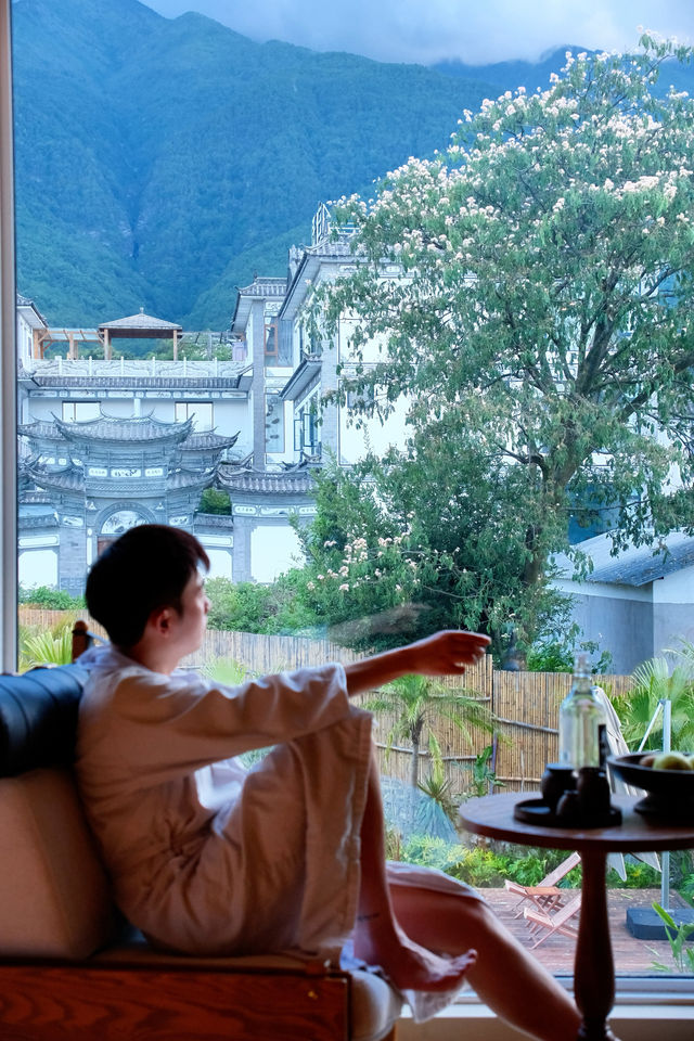 大理人私藏的「山景治癒艙」｜住進會呼吸的智能美宿