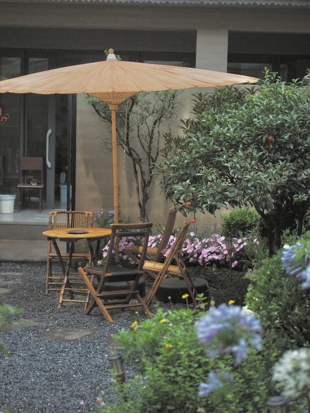 7月雨季麗江 乘雲不備偷拍雪山