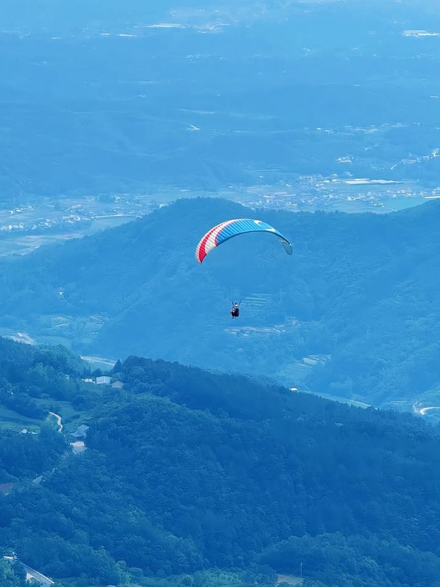 湖北「小阿勒泰」21℃夏天爽到飛起
