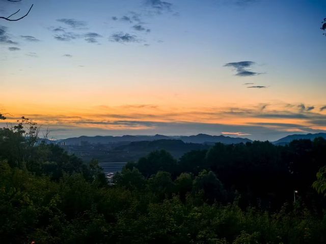 重慶酒店|住全季悅來國博酒店睇粉紅天空