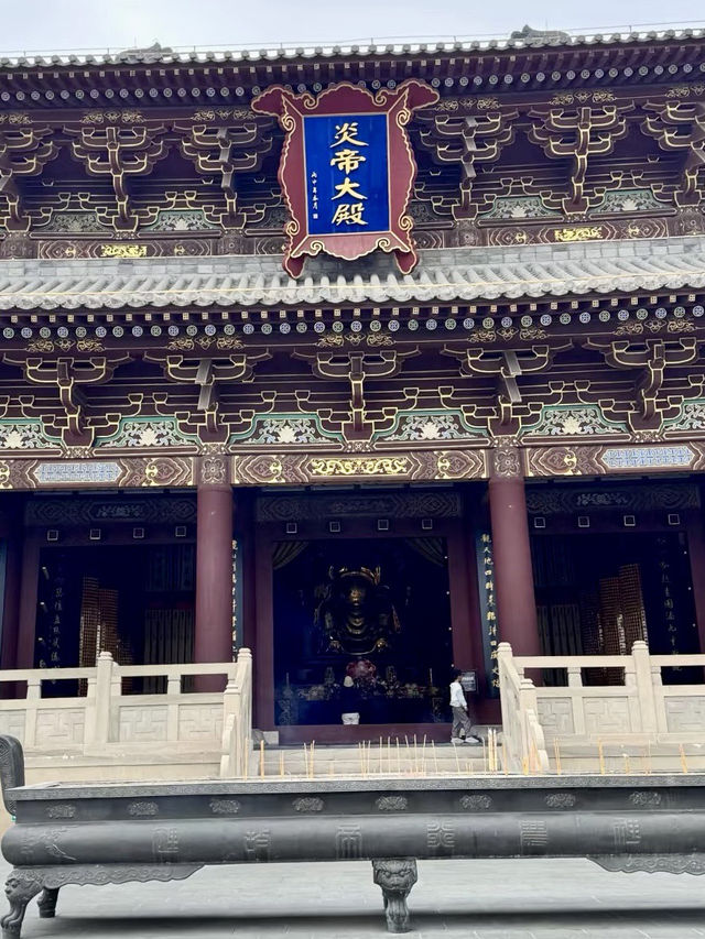 雲嶺蒼茫,七岩相映 —— 定襄縣七岩山景區 雲嶺蒼茫,七岩相映 —— 定襄縣七岩山景區