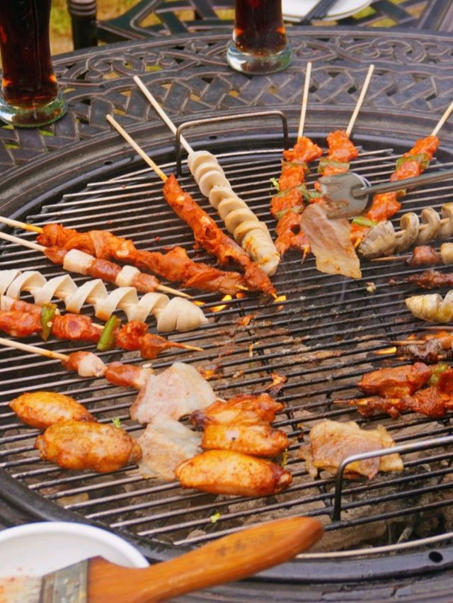 I found a hotel at Qingcheng Mountain where you can enjoy hot springs, barbecues, and camping I found a hotel at Qingcheng Mountain where you can enjoy hot springs, barbecues, and camping