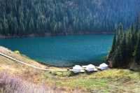 漫步哈薩克斯坦｜被這片絕美森林湖泊治癒了