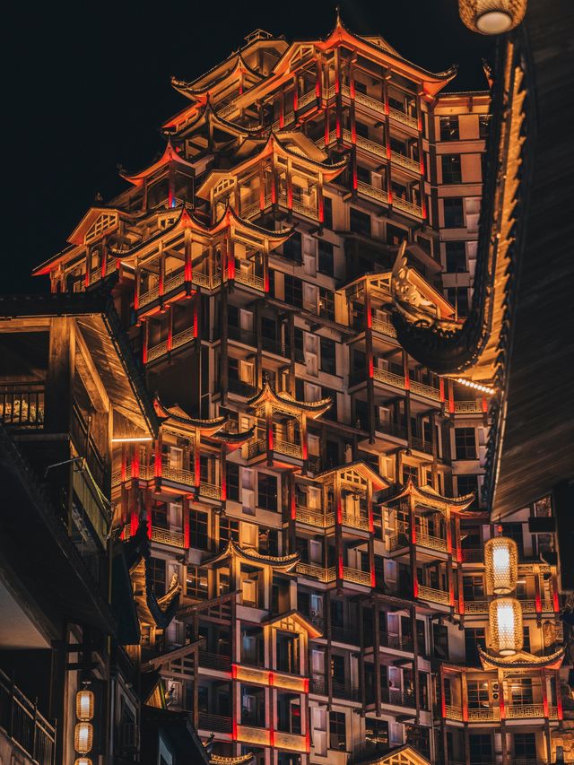 張家界夜景必打卡土家族「布達拉宮」也太壯觀了吧！