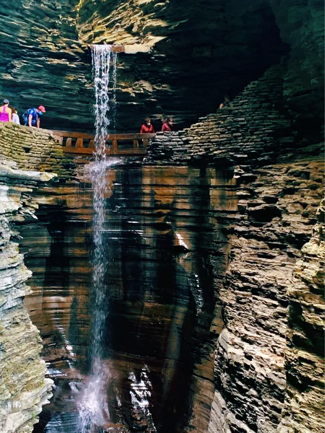 紐約周邊遊：瓦特金斯格倫州立公園