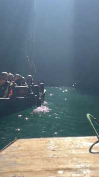 探秘人間仙境鶴峰屏山峽谷12月獨家避世指南！  屏山峽谷 恩施秘境天花板！中國版"仙本那"懸浮船