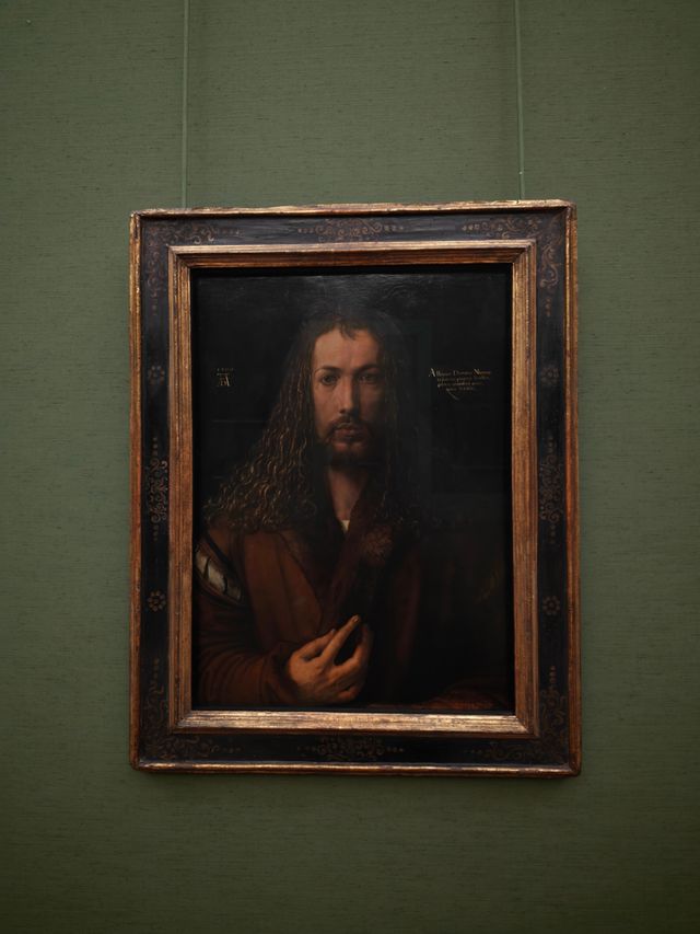 在慕尼黑的午後,躲進老繪畫陳列館 在慕尼黑的午後,躲進老繪畫陳列館