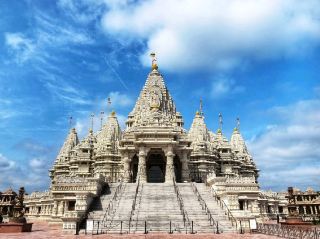 ไกด์ทัวร์ Robbinsville Akshadam Mahamandir 1 วัน