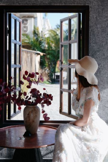 Живя в доме Гугу Мэймэй Манлан, я наконец поняла, что на самом деле означает "кинематографическая жизнь".