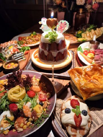 For birthday parties and dates, I highly recommend this place.