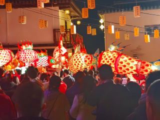 เที่ยวเมืองโบราณติ้งหนานยามค่ำคืนสุดโรแมนติก