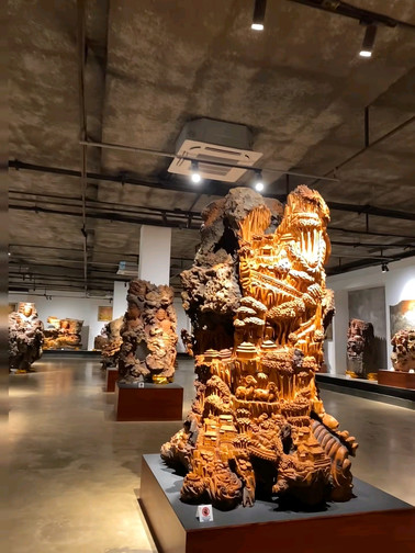 Laos National Art Museum | Vientiane's Underrated Art Treasure