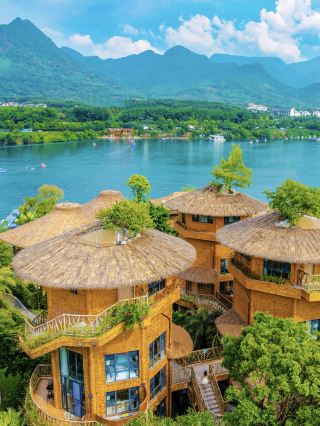 1 hour direct from Guangzhou! 300,000㎡ water park