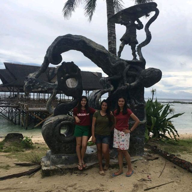Siargao, Escape