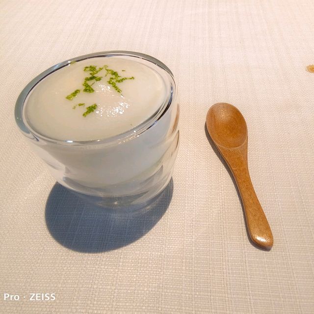 Taïrroir態芮，燈光美氣氛佳的米其林二星餐廳
