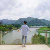 W STORY คาเฟ่สไตล์มินิมอลขาวคลีนโซคิ้วท์