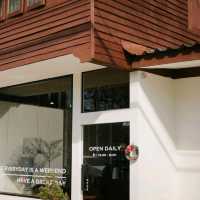 HALF Cafe Krabi