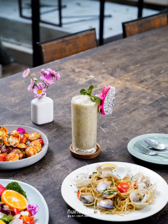 นั่งฟังดนตรีสดกับมื้อแสนอร่อยที่ PASTA AMA 
