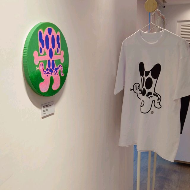 陪媽咪，看展覽！蛇貓狗，解釋道！